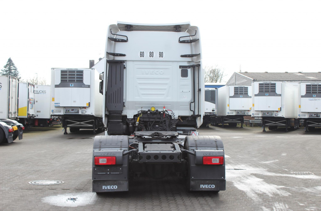 Tegljač Iveco AS 510 XP Retarder   ACC   LDW   Kühlbox   Navi: slika 11