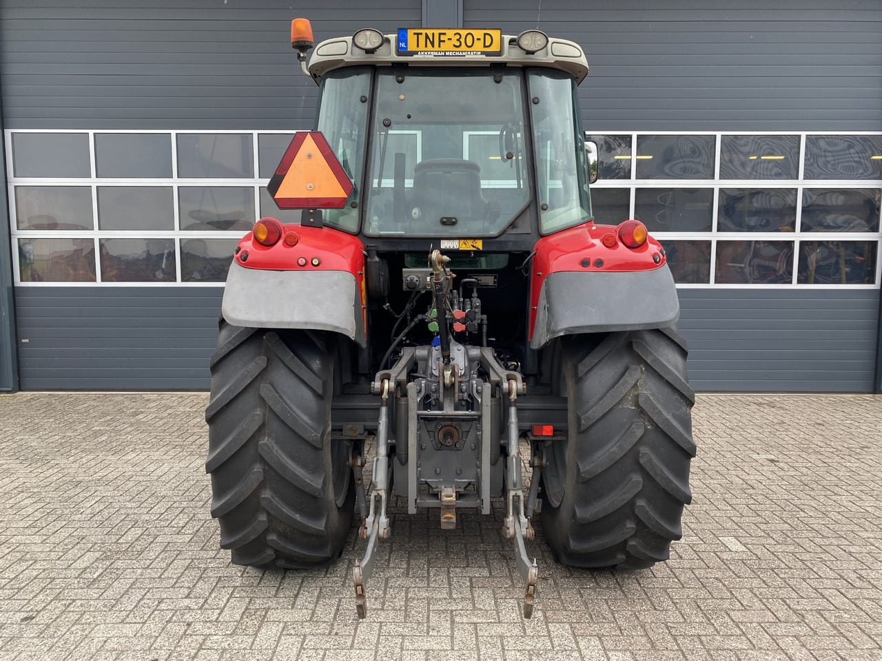 Traktor Massey Ferguson 5455 Dyna-4: slika 6