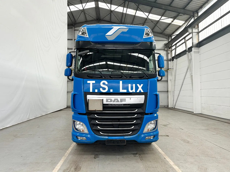 Kamion sa ceradom DAF XF 440 SUPERSPACECAB: slika 9