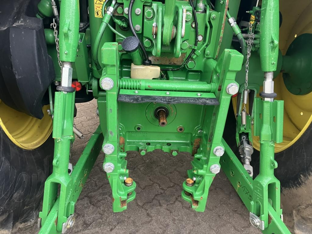 Traktor John Deere 6175R: slika 17