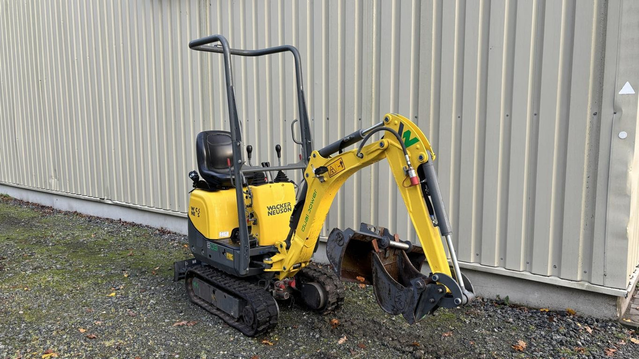 Mini bager novi Wacker 803: slika 18