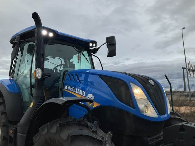 Traktor New Holland T6.145: slika 11