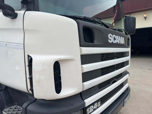 Kamion sa dizalicom Scania 124GB: slika 14