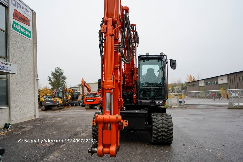 Bager točkaš Hitachi ZX180W-7 STAGE V TUUSULA: slika 11