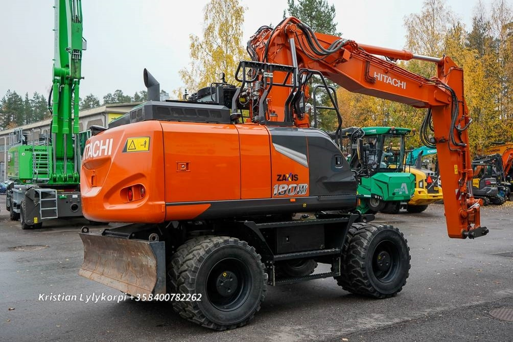 Bager točkaš Hitachi ZX180W-7 STAGE V TUUSULA: slika 7