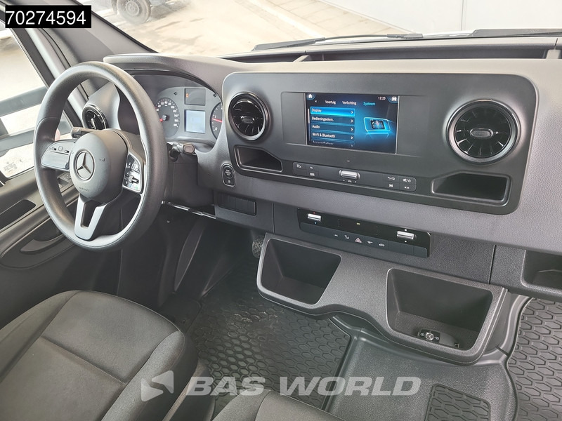 Dostavno vozilo sa zatvorenim sandukom Mercedes-Benz Sprinter 317 CDI Automaat Bakwagen Laadklep Camera Airco MBUX Koffer Meubelbak 20m3 Airco: slika 10