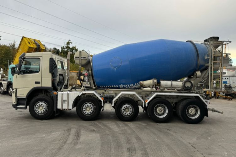 Mikser za beton Volvo FM-460 10x4 Liebherr 10m3: slika 8