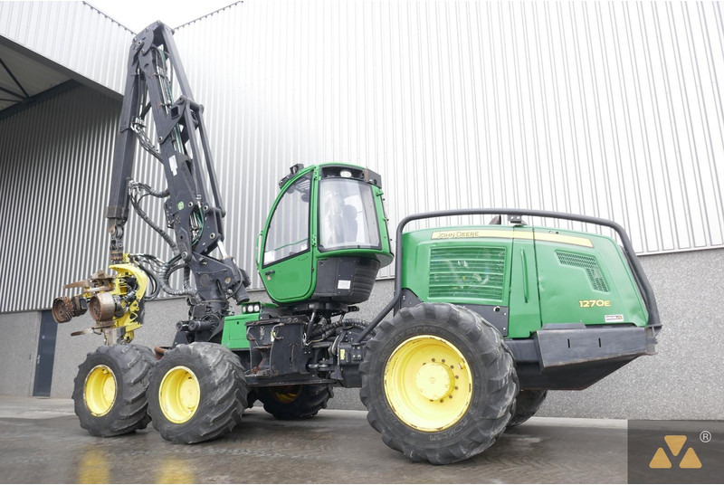 Kombajn za šumarstvo John Deere 1270E: slika 9