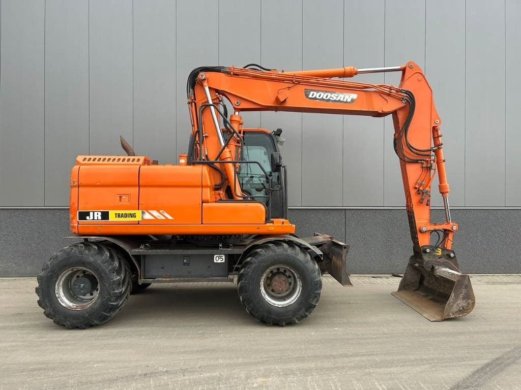 Bager točkaš Doosan DX 140 W-3: slika 7