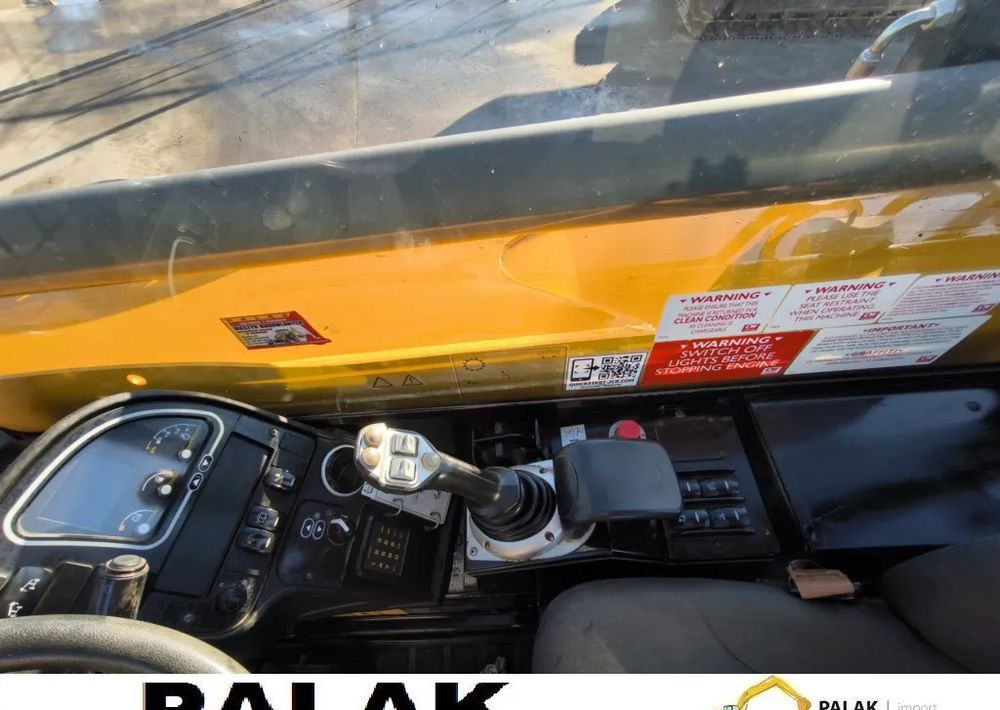 Teleskopski upravljač JCB Ładowacz Teleskopowy JCB 540-170 , 2019  r /JOYSTICK: slika 15