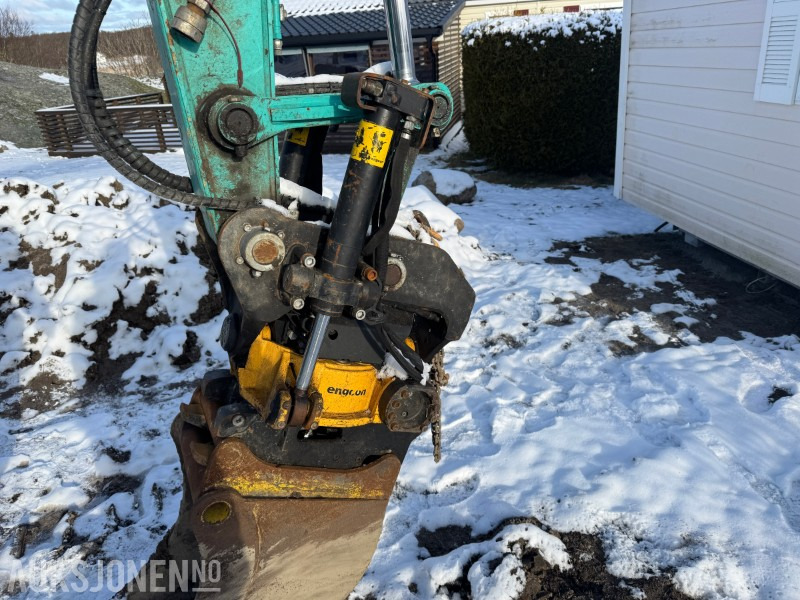 Bager 2019 Kobelco SK75SR-7 Gravemaskin - Engcon tiltrotator - 2 skuffer: slika 16