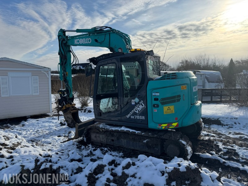 Bager 2019 Kobelco SK75SR-7 Gravemaskin - Engcon tiltrotator - 2 skuffer: slika 6