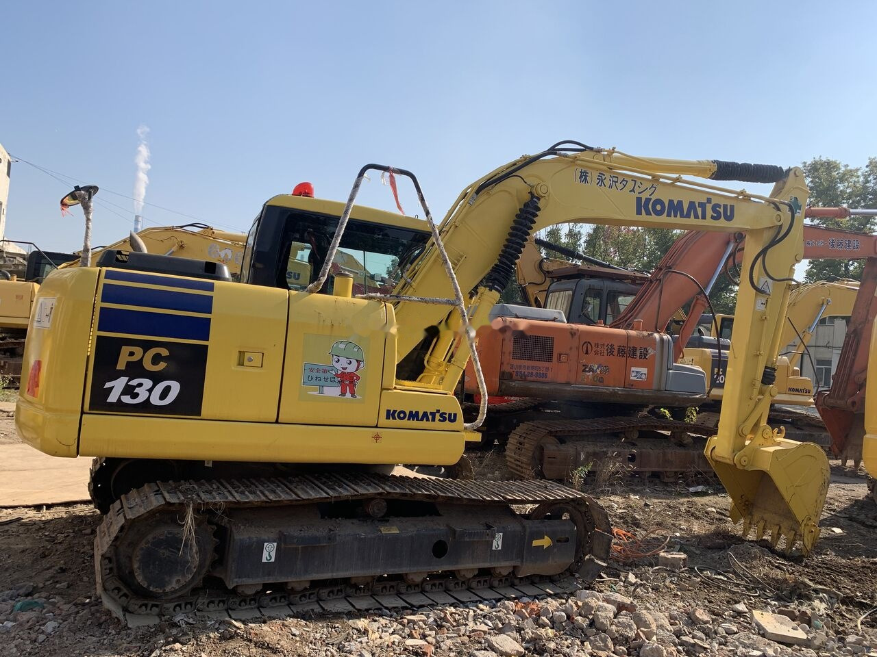 Bager guseničar Komatsu PC130: slika 6