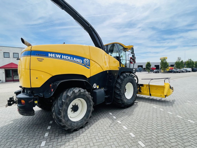 Kombajn za stočnu hranu New Holland FR9050: slika 20