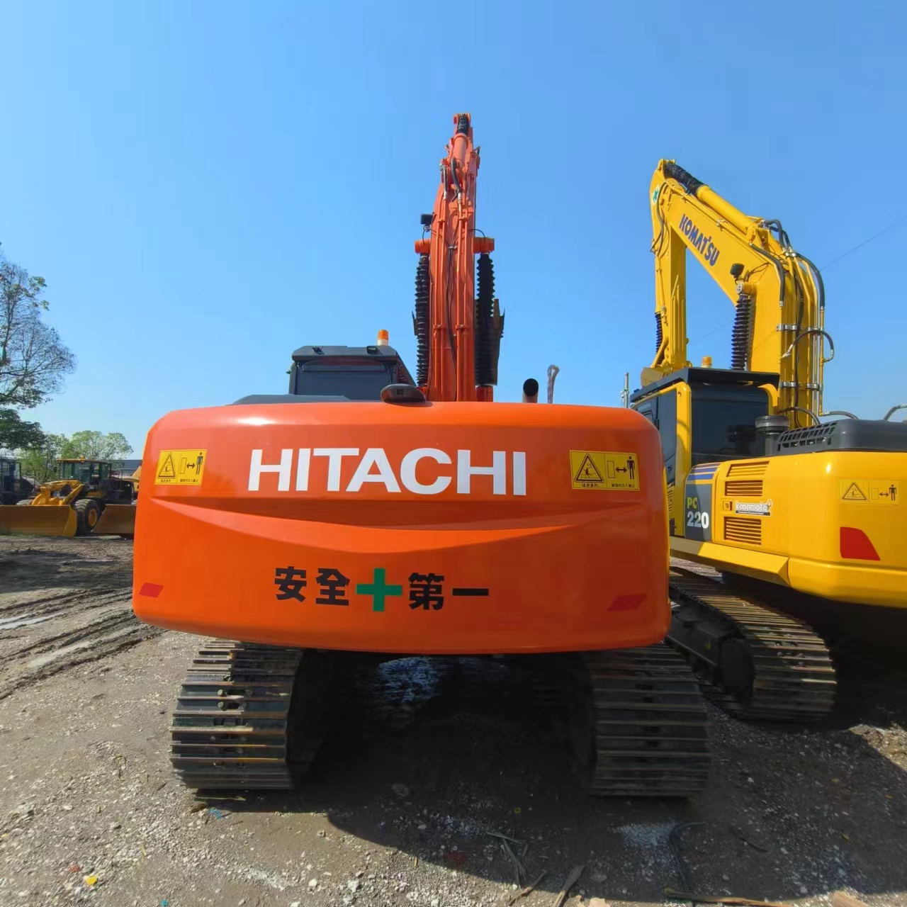 Bager guseničar HITACHI ZX210: slika 7