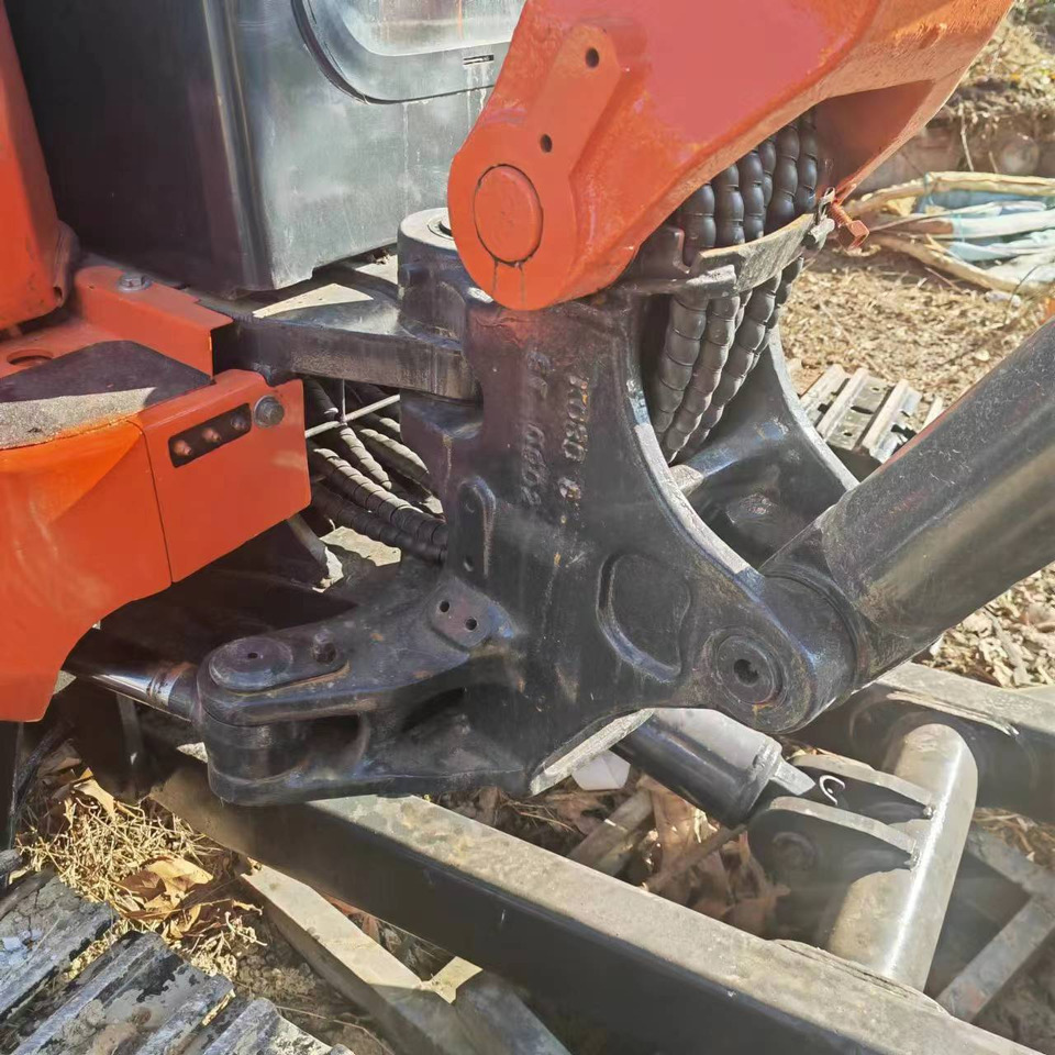 Mini bager KUBOTA U35: slika 21 Mini bager KUBOTA U35: slika 21