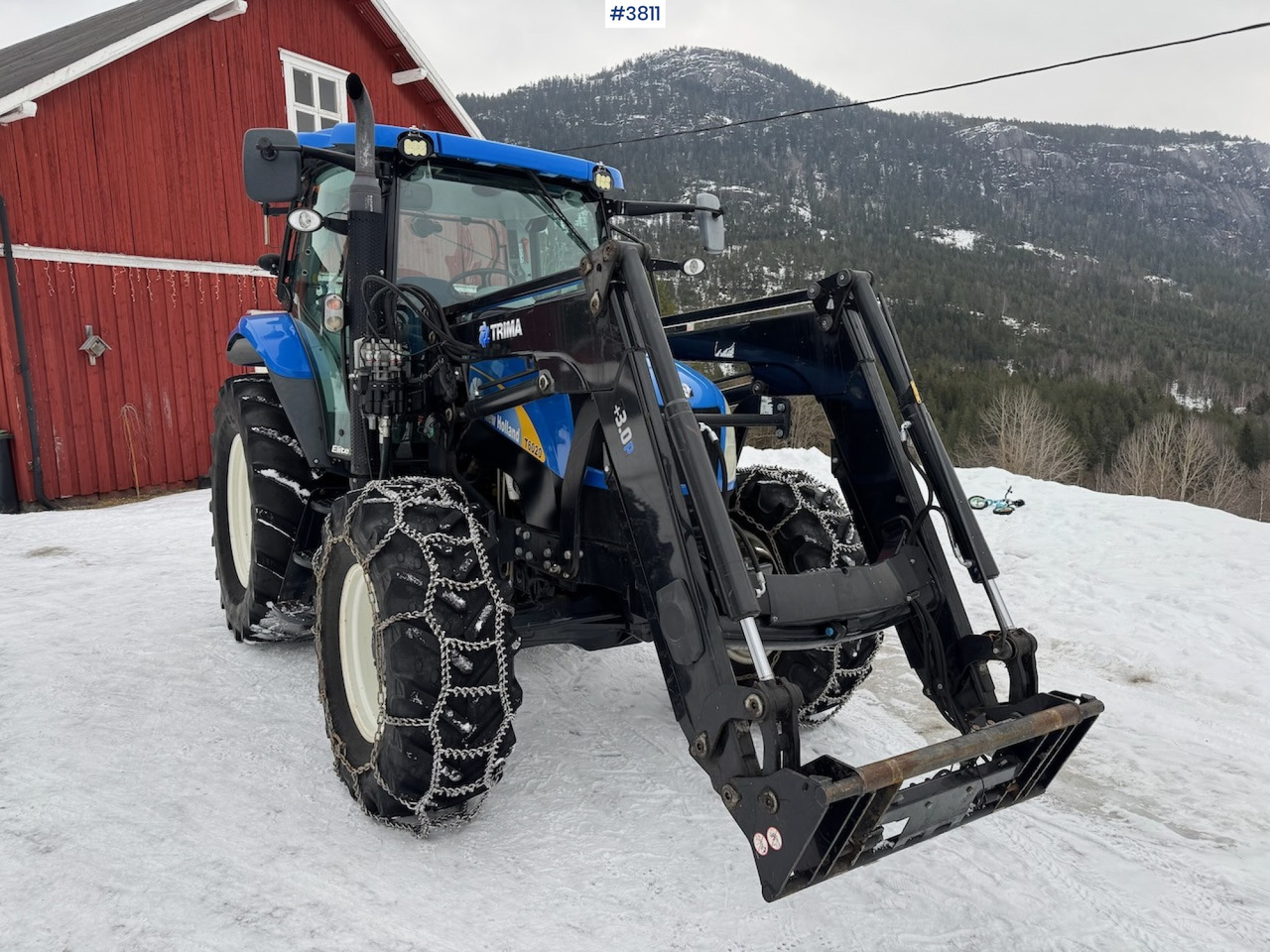 Traktor 2010 New Holland T6020 Elite w/front loader: slika 28