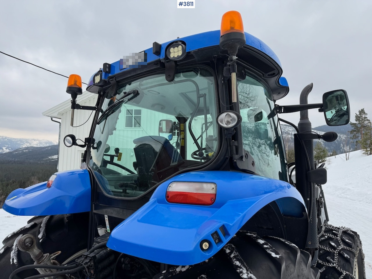 Traktor 2010 New Holland T6020 Elite w/front loader: slika 34