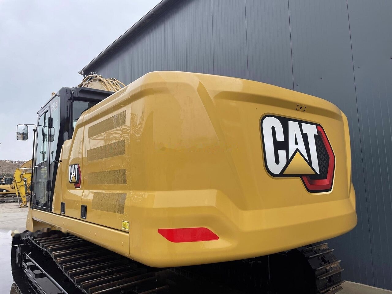 Bager guseničar novi Caterpillar 330GC: slika 24