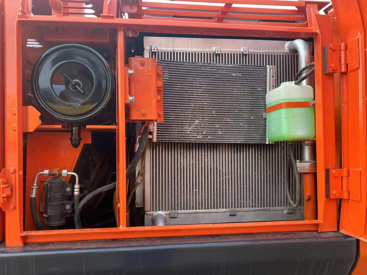 Bager točkaš Doosan DX150W: slika 12