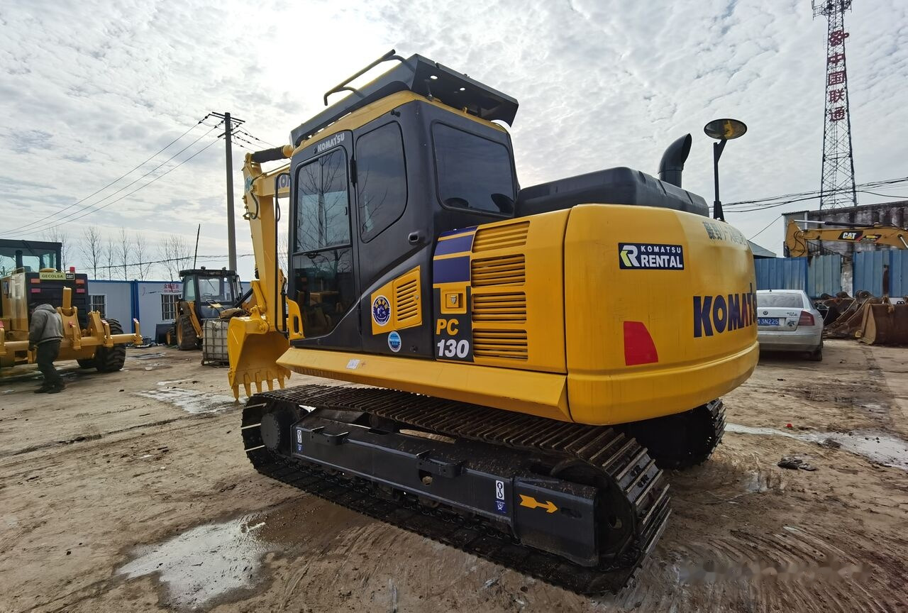 Bager guseničar Komatsu PC130: slika 8