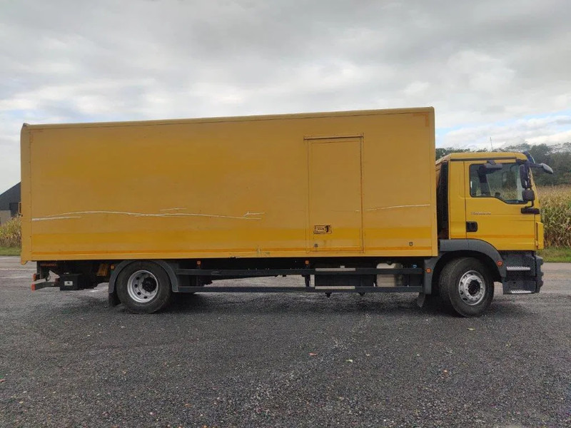 Kamion sa zatvorenim sandukom MAN TGM 18.250 Euro 6 boxtruck: slika 7