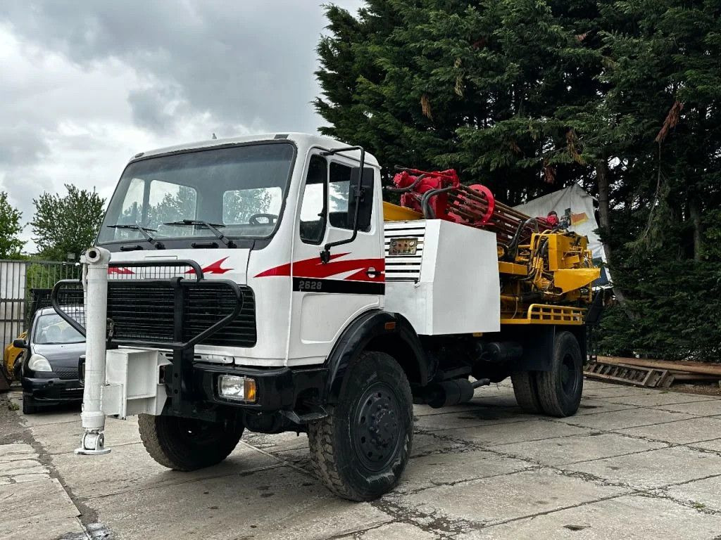 Veliki kamon za bušenje Mercedes-Benz 2028 4X4 DRILLING RIG WIRTH 250M I: slika 19