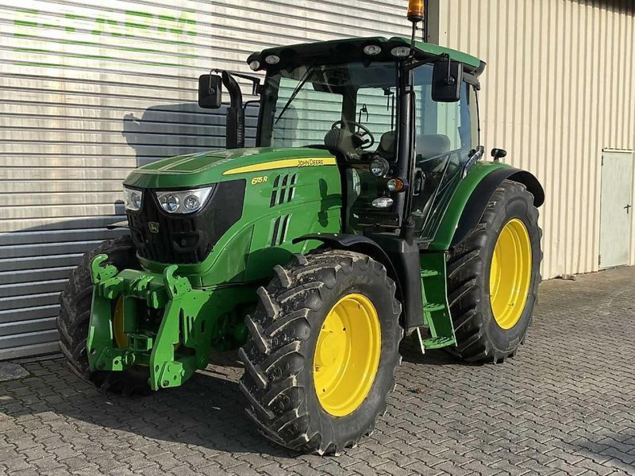 Traktor John Deere 6115r: slika 8