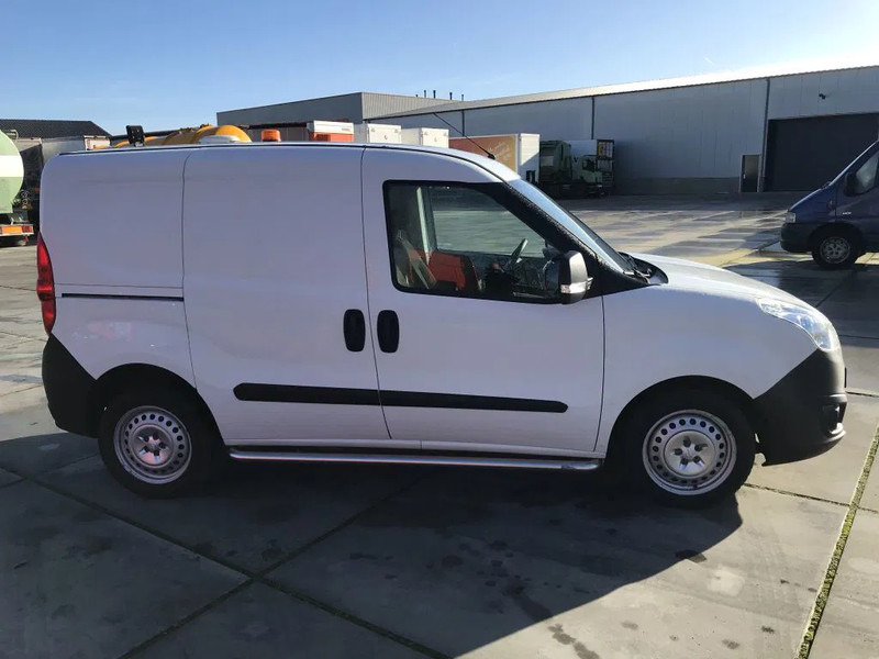 Furgon Opel Combo 1.6 CDTI: slika 6