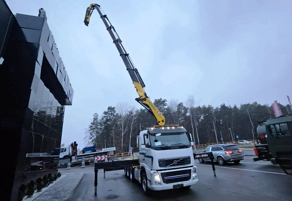 Kamion sa dizalicom, Kamion sa tovarnim sandukom Volvo FH 520 8x4 HMF ODIN K6 EURO 5 FLY JIB KRAN CRANE: slika 9