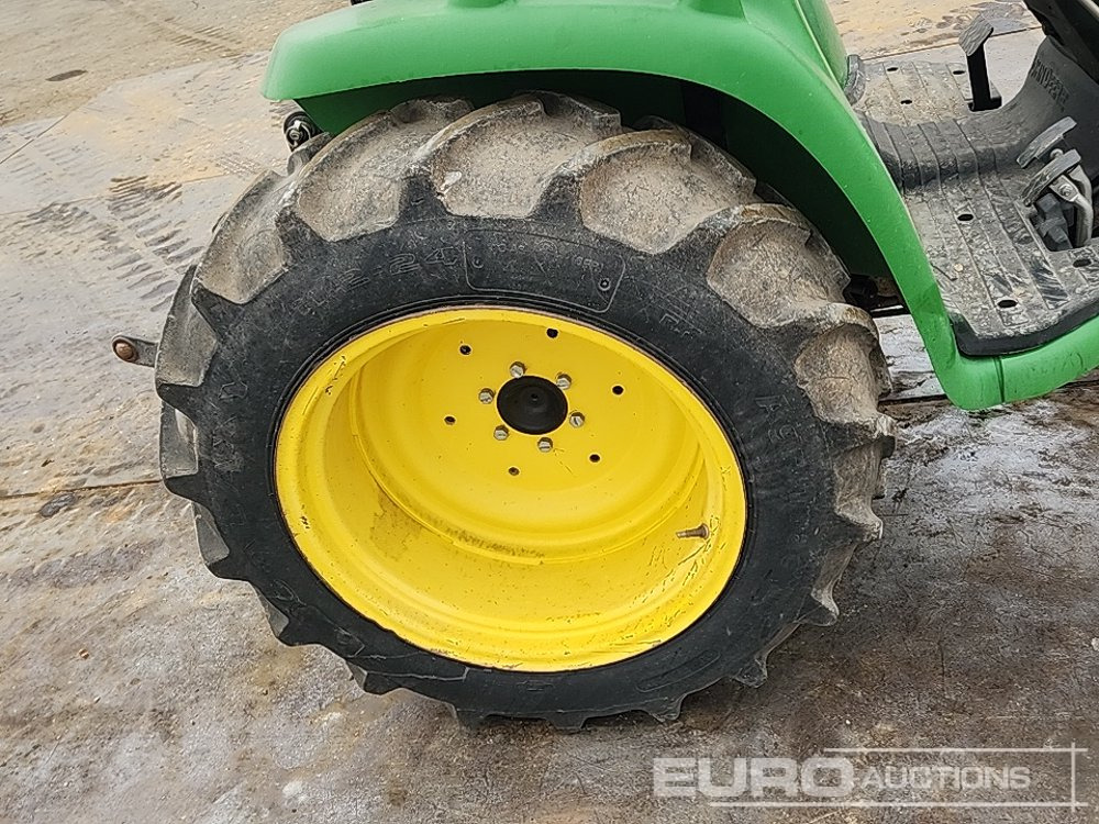 Traktor 2013 John Deere 3036E: slika 12