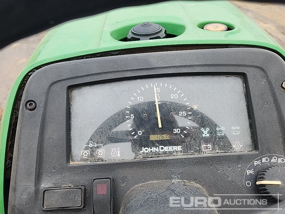 Traktor 2013 John Deere 3036E: slika 20