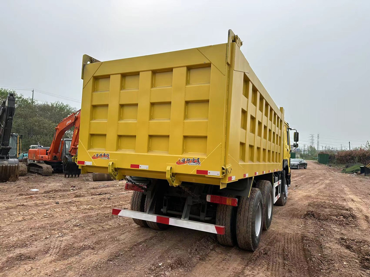 Istovarivač SINOTRUK HOWO 371 Dump Truck: slika 9